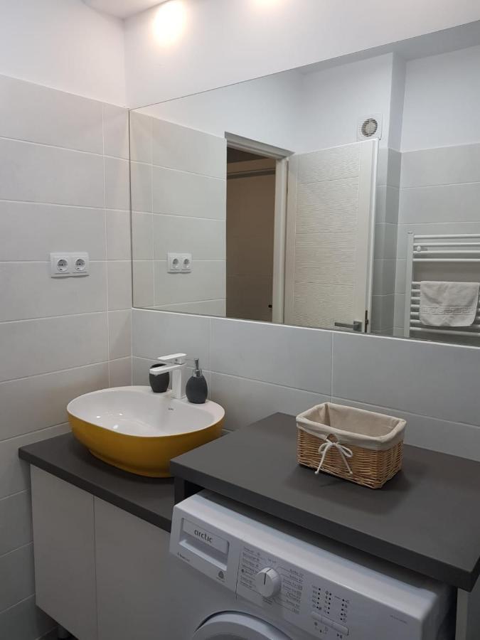 Apartment Travel Homzzz - Piata Trandafirilor *